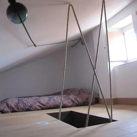 Tiny Duplex Climatise Apartment