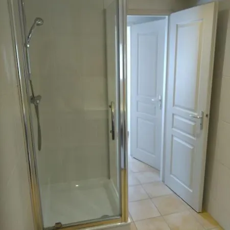 Tiny Duplex Climatise Lägenhet *