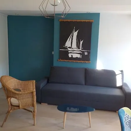 Tiny Duplex Climatise Apartment